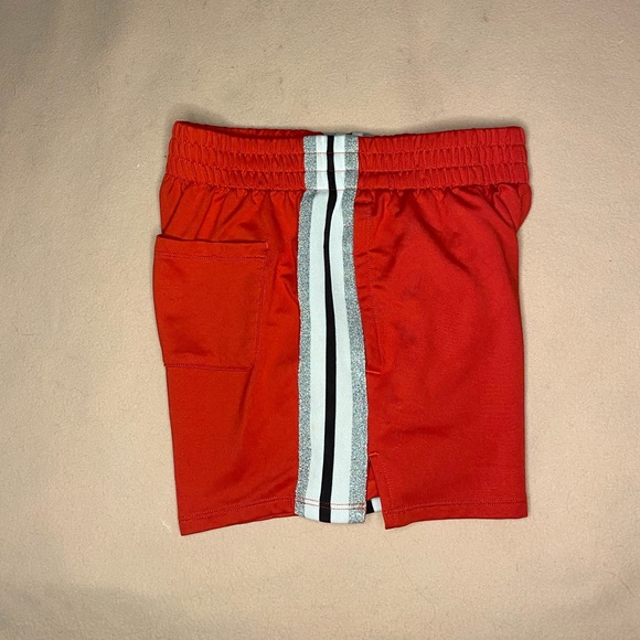 Red shorts pink brand size xs - Picture 3 of 4